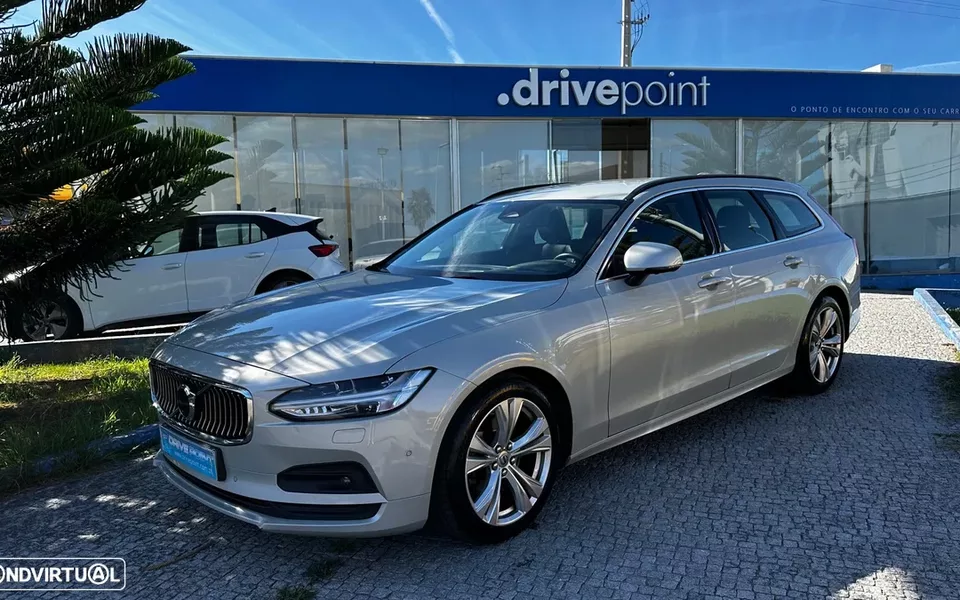 Volvo V90 2.0 B4 Momentum Plus Geartronic