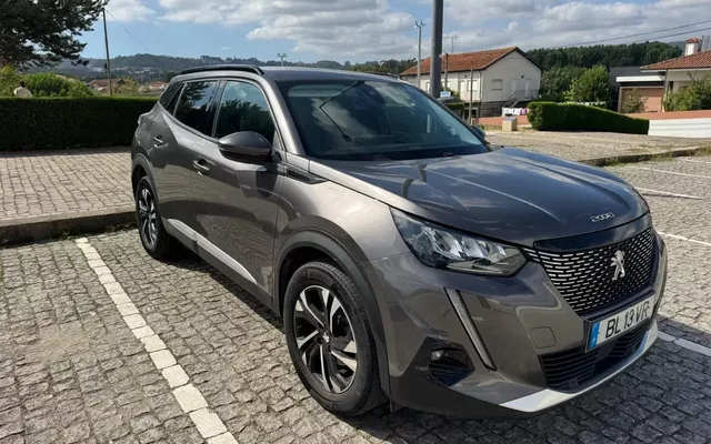 Peugeot 2008 PureTech 130 EAT8 Allure