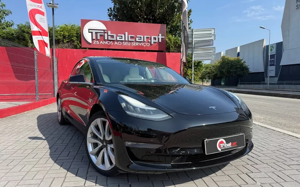 Tesla Model 3 Long Range Tração Integral