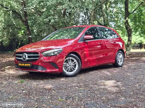 Mercedes-Benz B 180 d Progressive