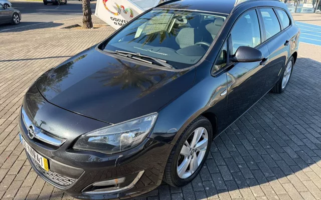 Opel Astra Sports Tourer ver-1-7-cdti-enjoy-s-s