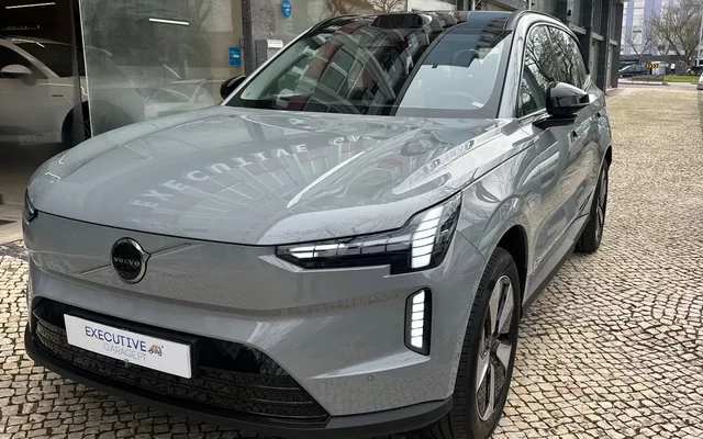 Volvo EX90 104 kWh Single Motor Core