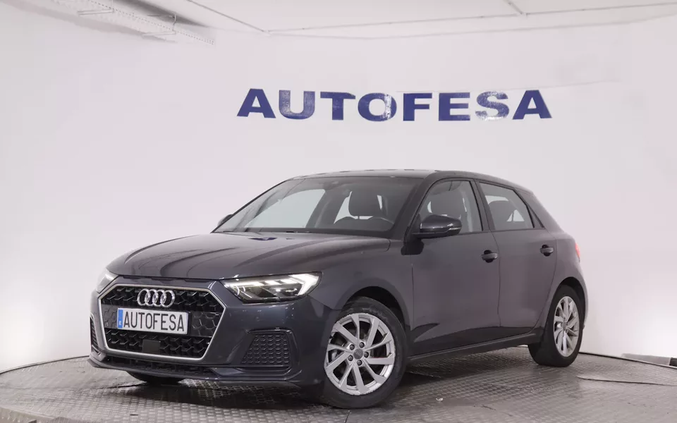 Audi A1 SPORTBACK 25 TFSI 95CV DESIGN 5P # NAVI,PARKTRONIC,CAMARA TRASERA
