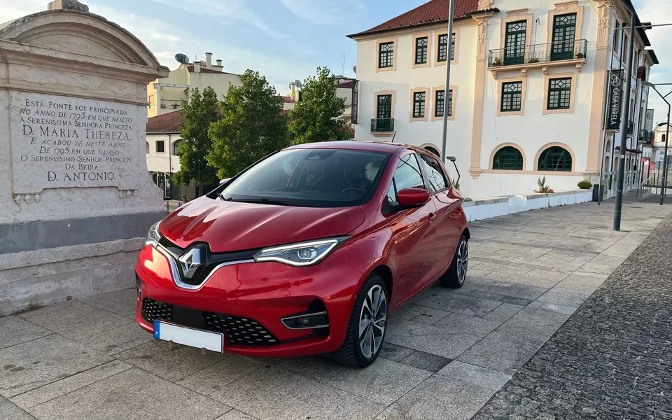 Renault Zoe (c/ Bateria) Z.E. 50 INTENS