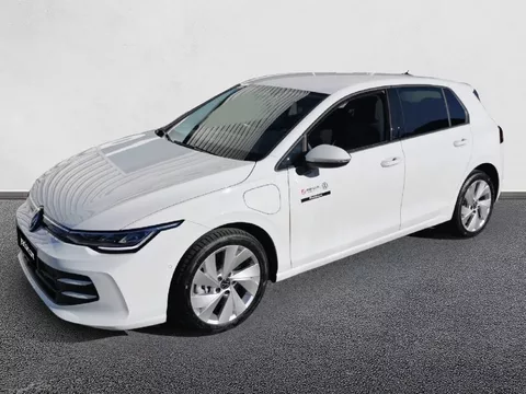 VOLKSWAGEN GOLF 1.5 eHybrid 204 DSG6 Life Plus