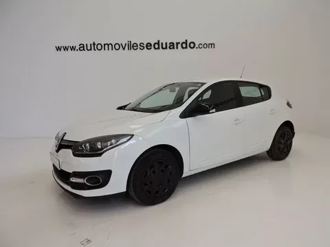 RENAULT Mégane Berlina Life Energy TCe 115 S&S eco2