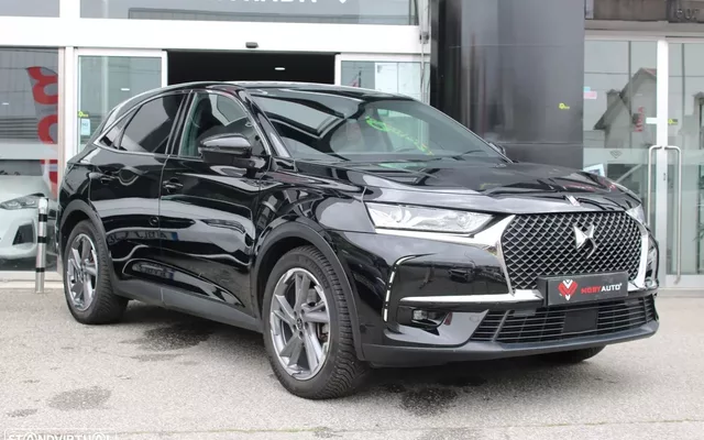 DS DS7 Crossback E-Tense Performance Line EAT8