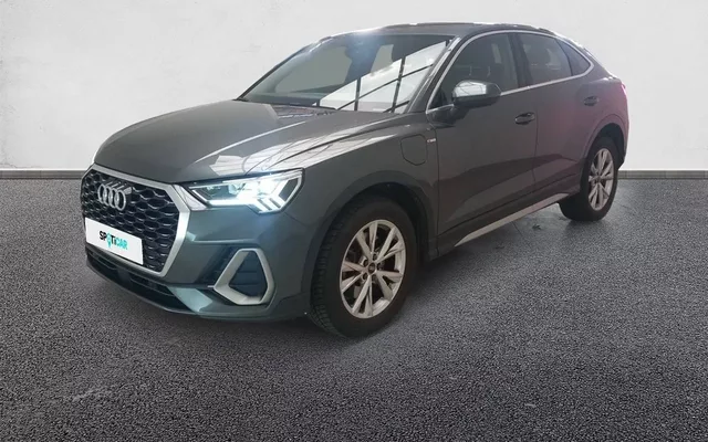 AUDI Q3 45 TFSIe 245 ch S tronic 6 S line