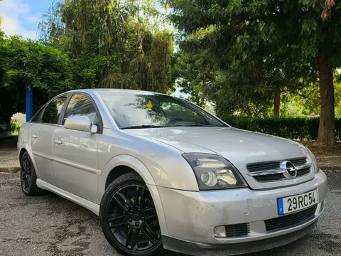 Opel Vectra GTS 1.9 CDTI
