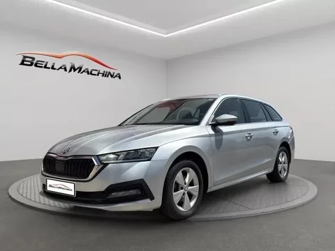 SKODA Octavia Octavia Combi 2.0TDI Ambition DSG 110kW