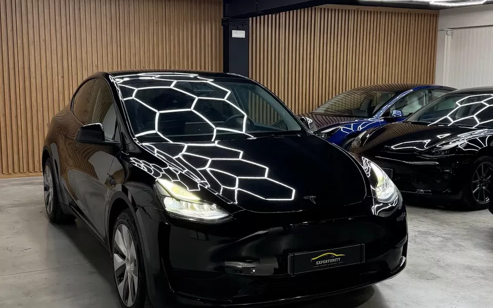 Tesla Model Y Tração Traseira