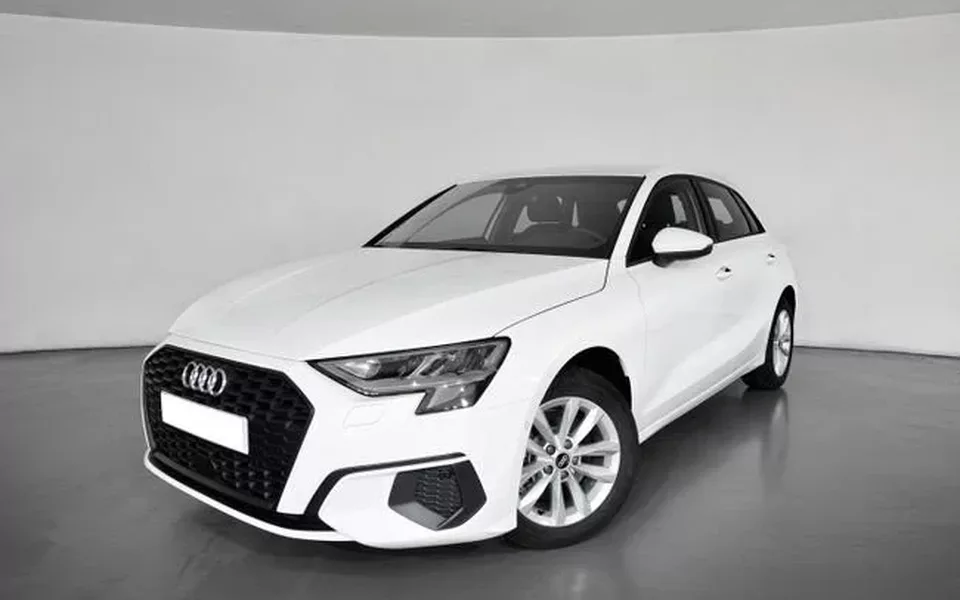 AUDI A3 Sportback City Line 30 TFSI 81 kW (110 CV)