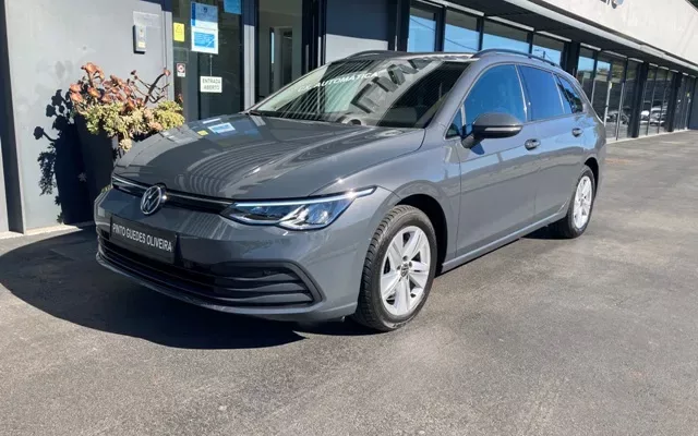 VW Golf Variant 2.0 TDi Life DSG