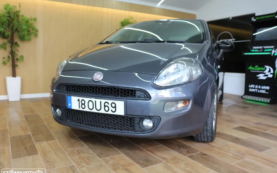Fiat Punto Evo ver-1-3-m--jet-lounge-s-s
