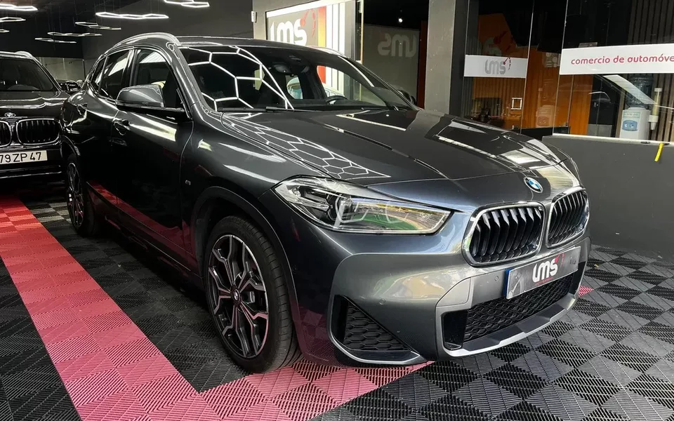 BMW X2 25 e xDrive Pack M
