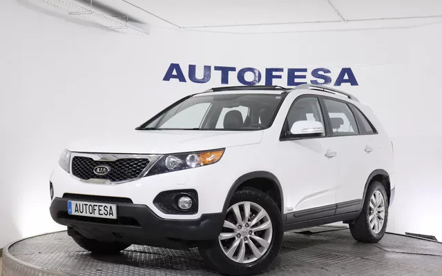 Kia Sorento 2.2 CRDI 197CV EMOTION AWD AUTO 5P # TECHO ELE PANORAMICO, BOLA, NAVY, CUERO