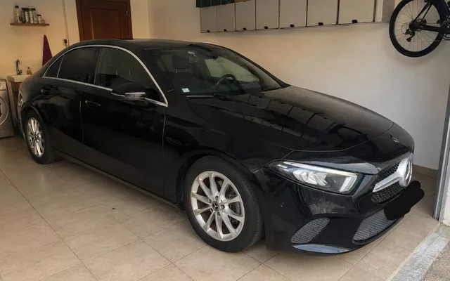 Mercedes-Benz A 180