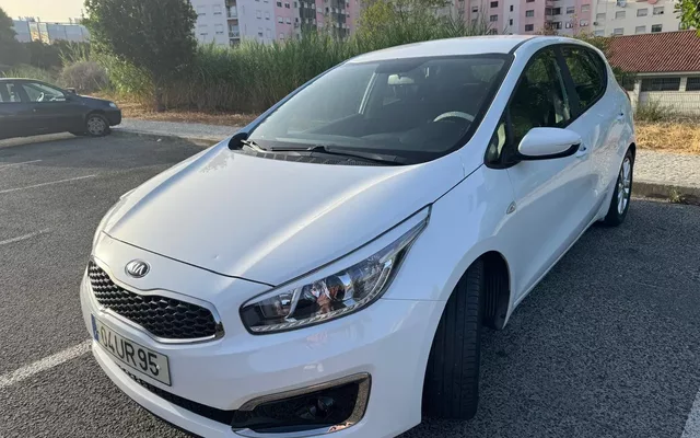 Kia Ceed 1.0 T-GDI Nav Line