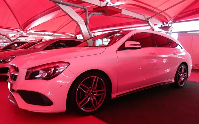Mercedes-Benz CLA 200 d Shooting Brake AMG Line Aut.