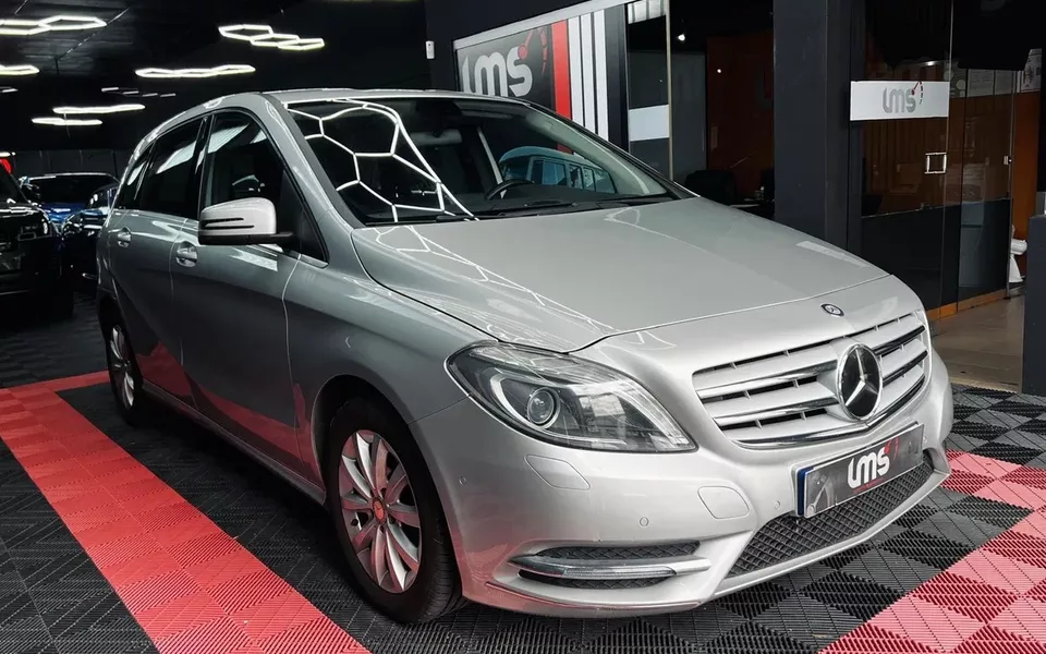 Mercedes-Benz B 180 d Style