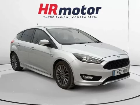 FORD Focus Focus 1.0 EcoB. ST-Line Red&Black Ed. 125