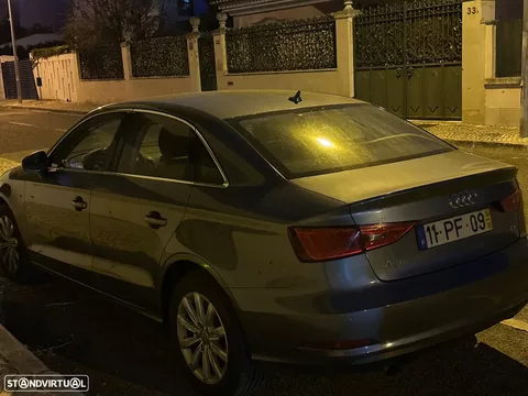 Audi A3 Limousine 1.6 TDI S-line S tronic