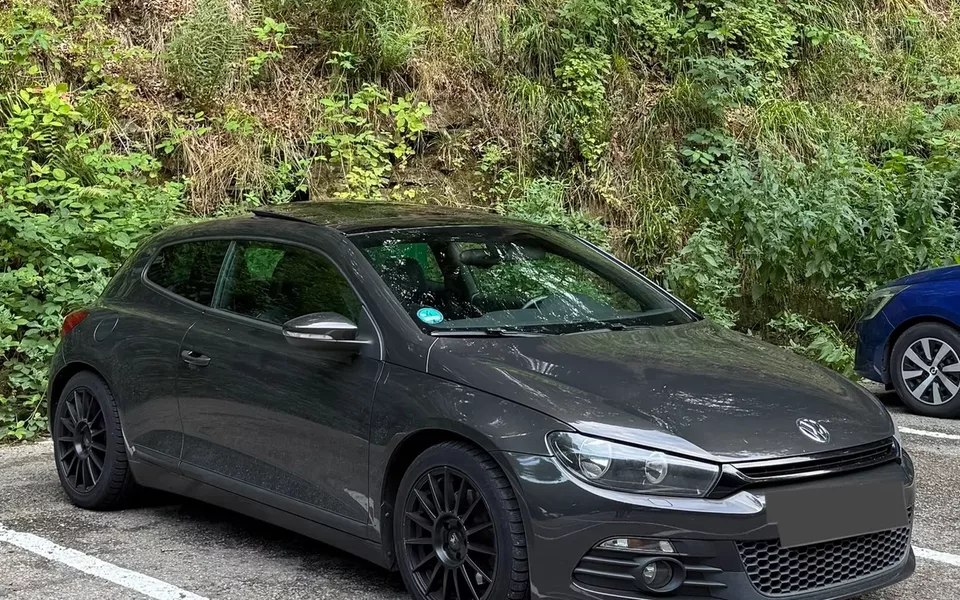 VW Scirocco 2.0 TFSi Sport DSG