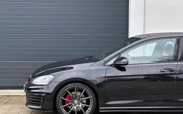 VW Golf GTI BlueMotion