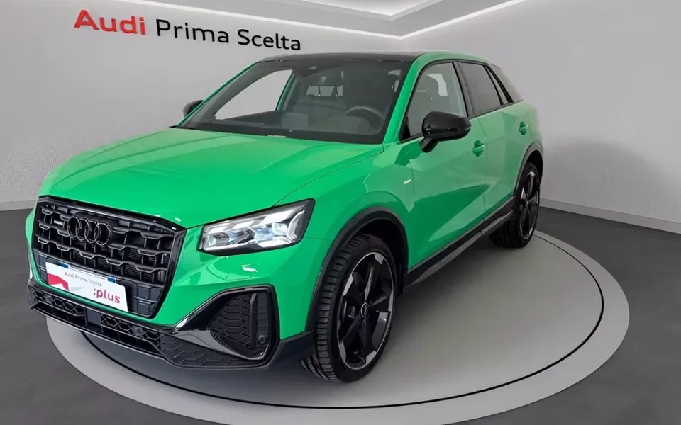 AUDI Q2 40 2.0 tfsi identity black quattro s-tronic