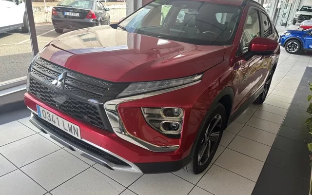 MITSUBISHI Eclipse Cross Eclipse Cross PHEV Kaiteki 4WD