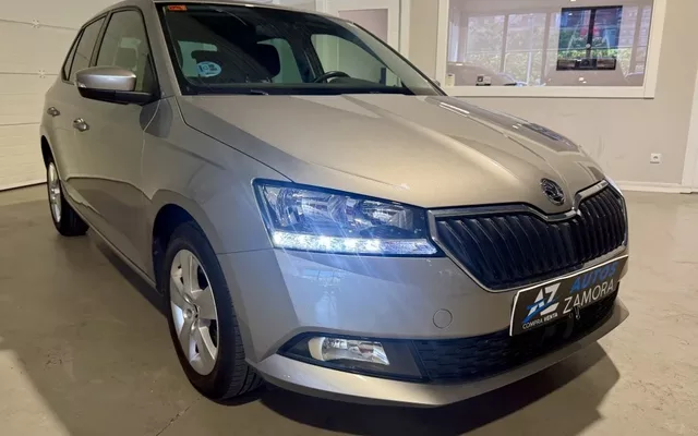 SKODA Fabia Fabia 1.0 TSI Ambition DSG 81kW