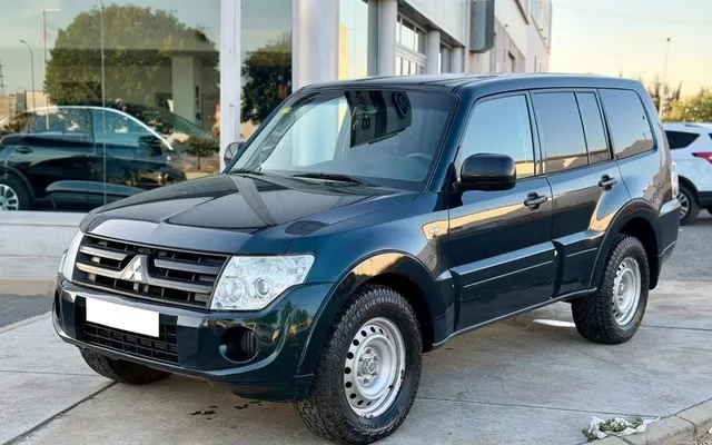 MITSUBISHI Montero Montero 3.2DI-D Motion