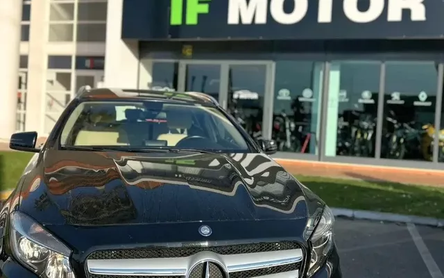 Mercedes-Benz GLA 180