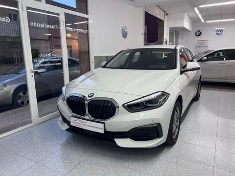 BMW Serie 1 118iA Business Corporate