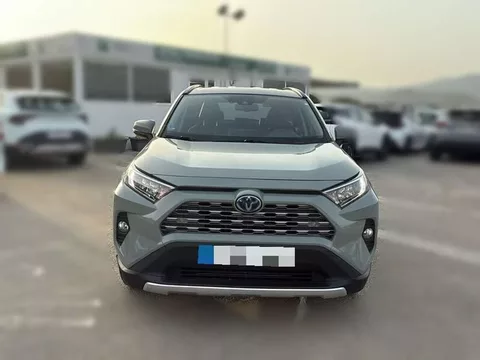 TOYOTA RAV-4 2.5l 220H Advance Plus