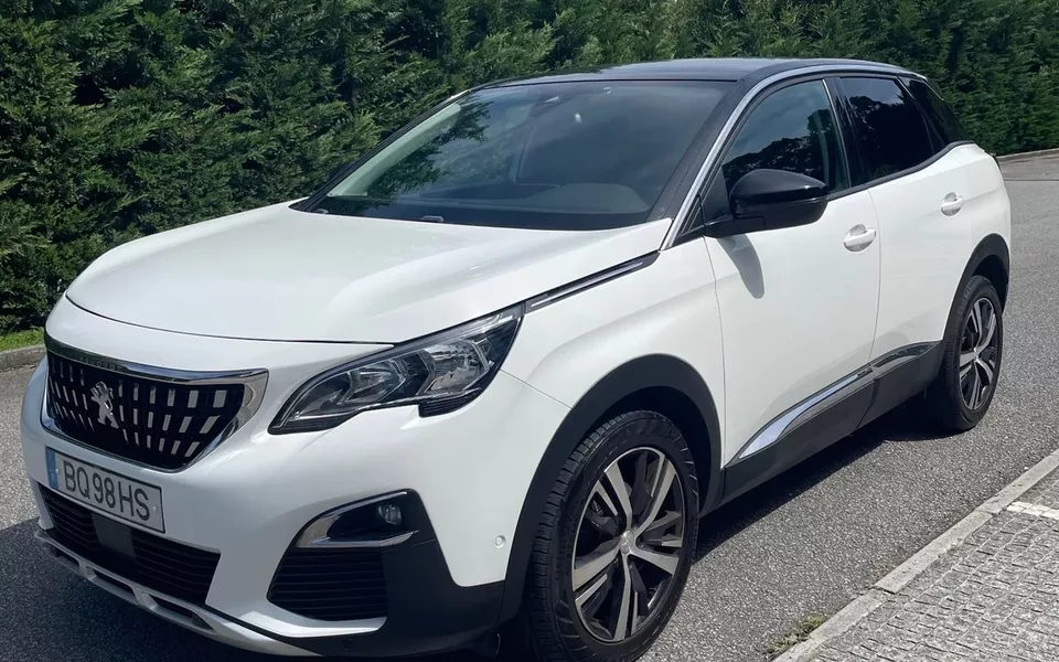 Peugeot 3008 PureTech 130 Stop & Start GPF EAT8 Allure
