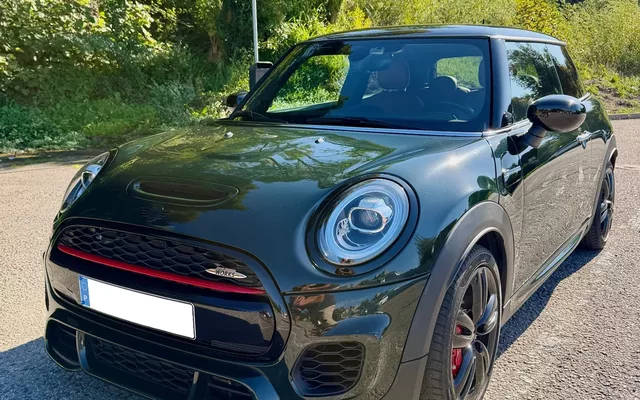 MINI 3 Portas John Cooper Works Auto Desportiva