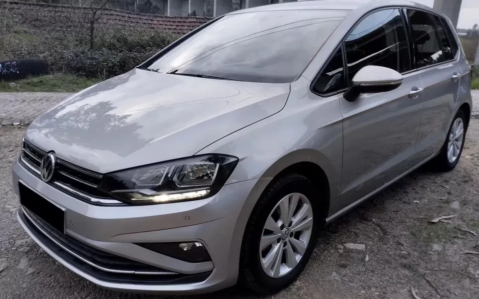 VW Golf 1.6 TDI Confortline
