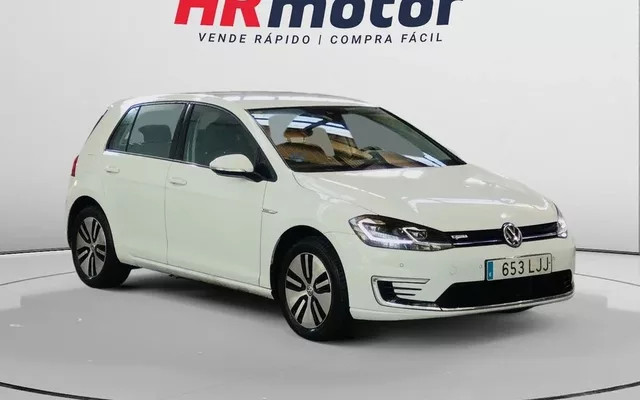VOLKSWAGEN Golf e-Golf ePower