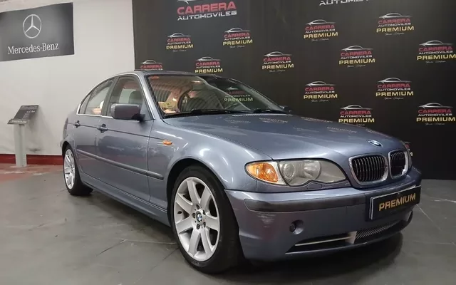 BMW Serie 3 330i