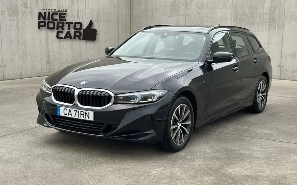 BMW 330