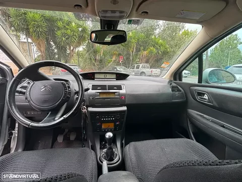 Citroën C4 1.6 HDi 110 SX