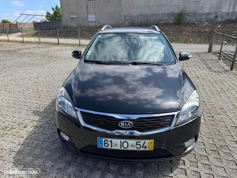 Kia Ceed SW 1.4 CVVT EX ISG