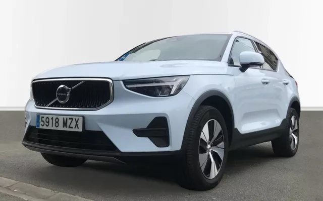 VOLVO XC40 XC40 2.0 B3 CORE AUTO 5P