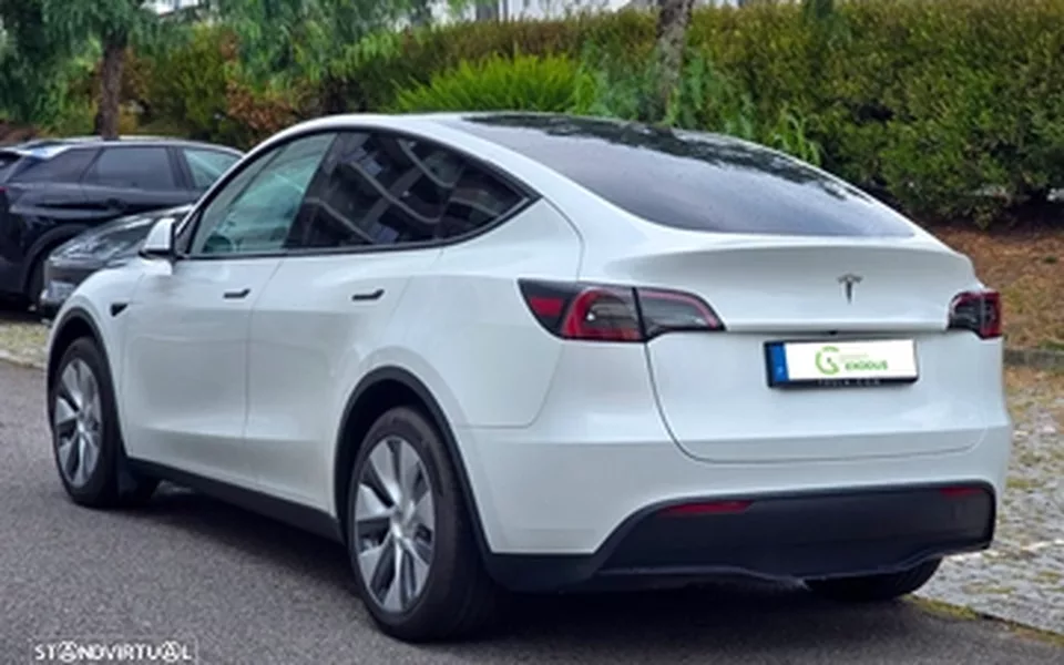 Tesla Model Y Tração Traseira