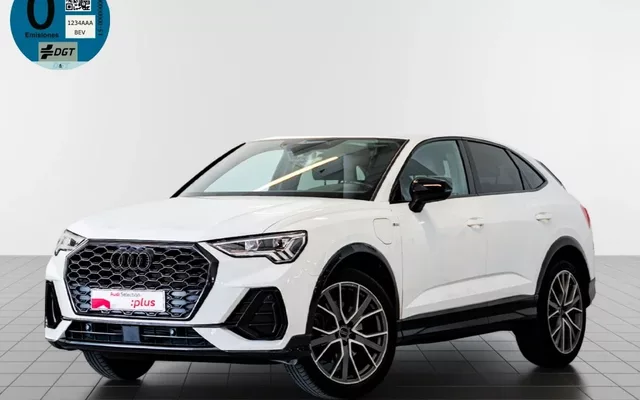 AUDI Q3 Q3 Sportback 45 TFSIe Black line S-tronic - 34990€ en Alcorcón