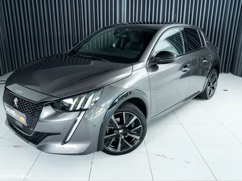 Peugeot 208 1.2 PureTech GT EAT8