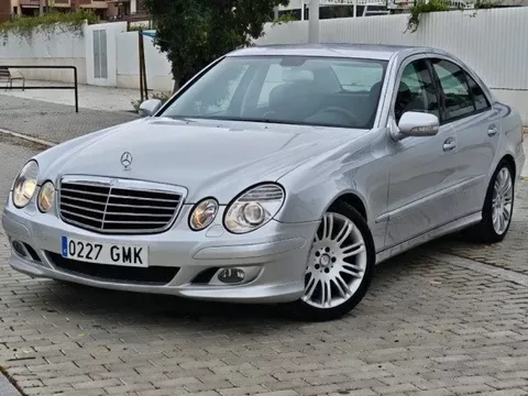 MERCEDES-BENZ Clase E E 220CDI BE Elegance Aut.(9.75) - 9900€ en Granada