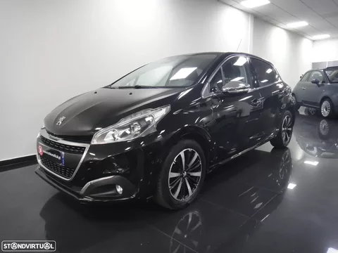 Peugeot 208 PureTech 110 Stop & Start Tech Edition