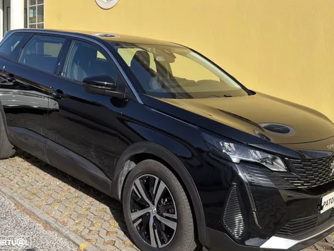 Peugeot 5008 1.2 PureTech Allure EAT8